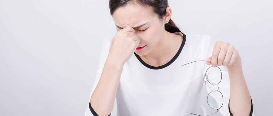 結(jié)膜炎容易與哪些疾病混淆？有哪些并發(fā)癥？